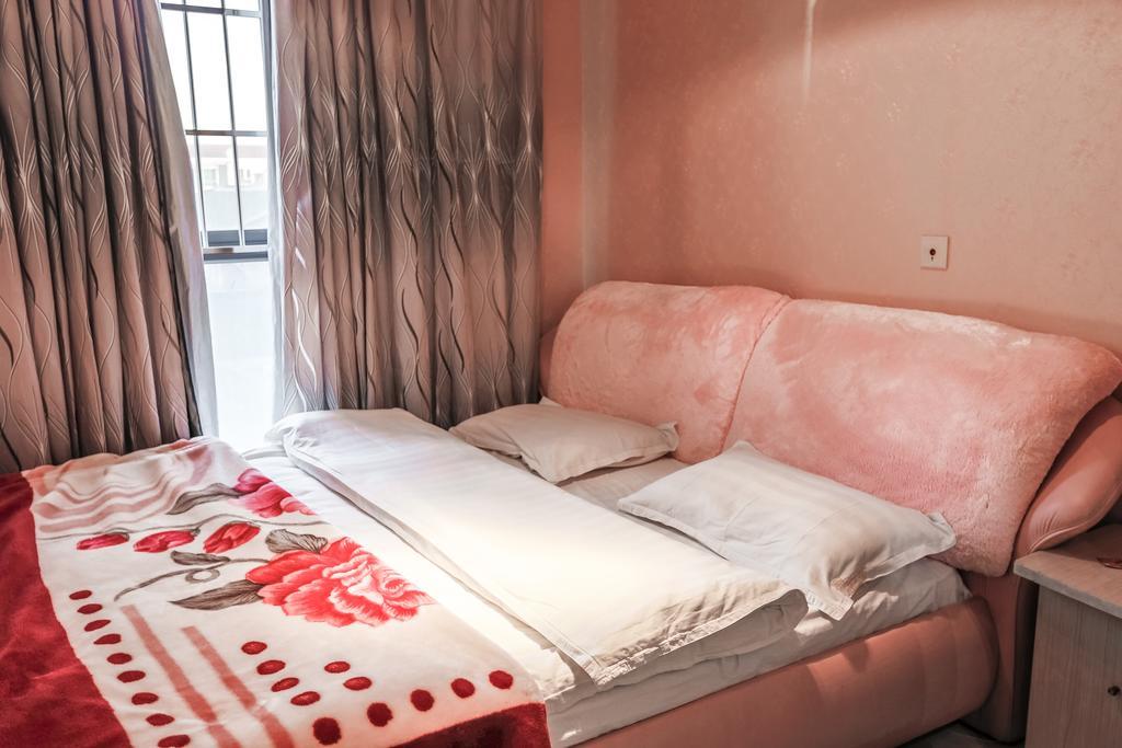 Nissi Holiday Hotel Kunming Esterno foto